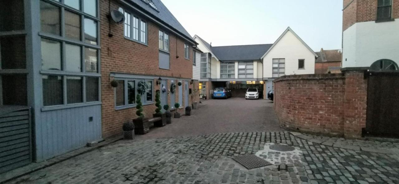 Modern City Centre House With Free Parking Canterbury Exterior foto